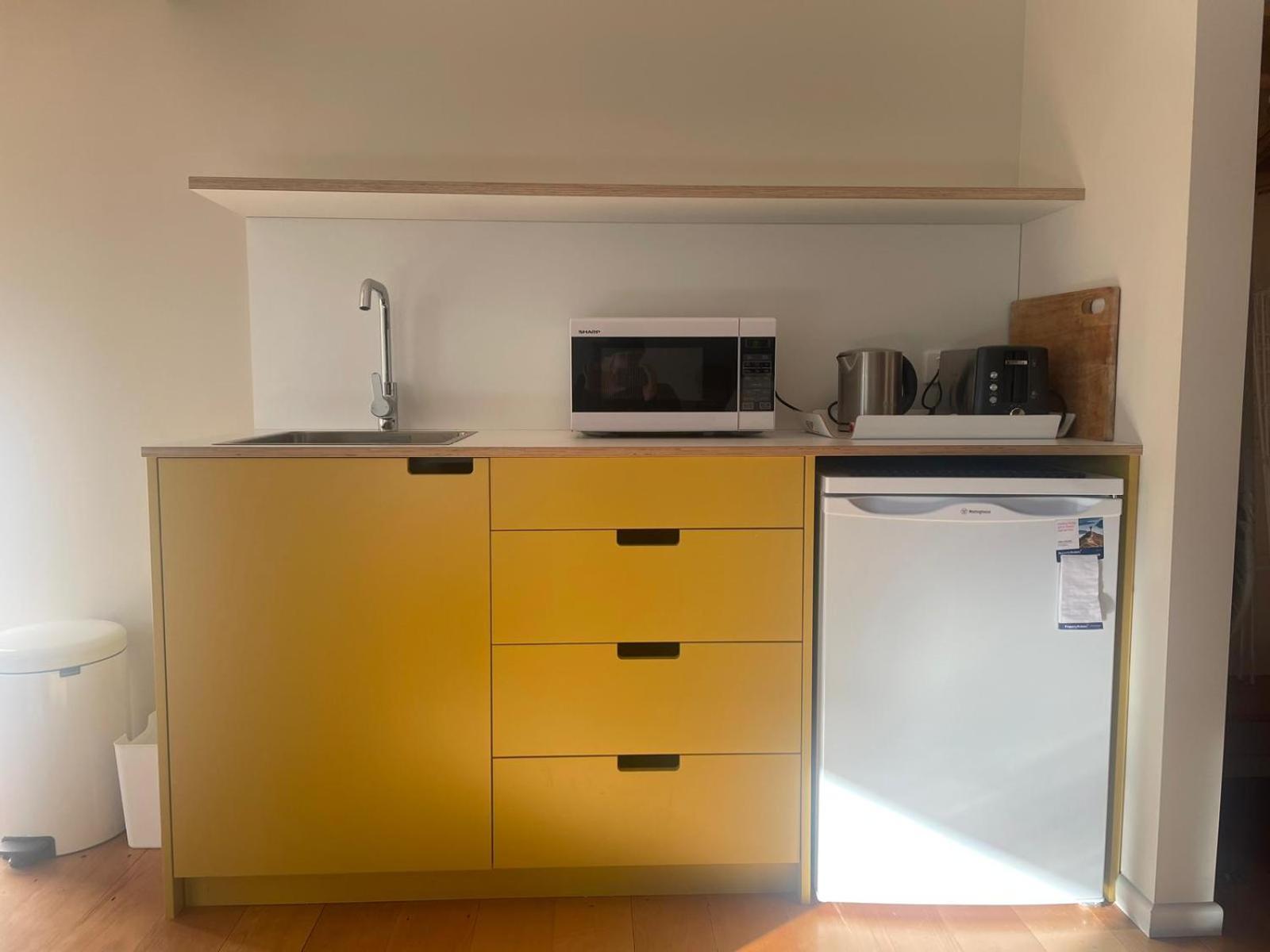 Kowhai Studio -Private Opposite Golf Course In Central Wanaka Bagian luar foto