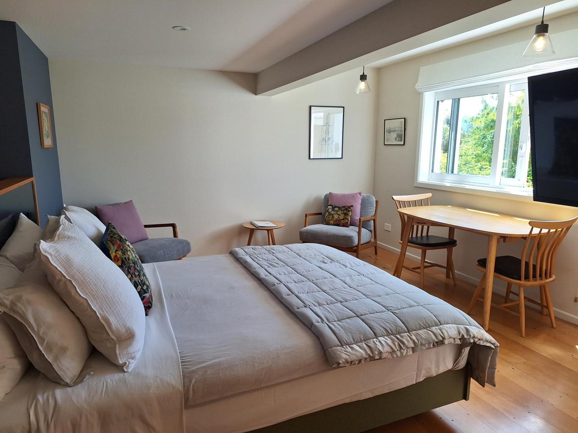 Kowhai Studio -Private Opposite Golf Course In Central Wanaka Bagian luar foto